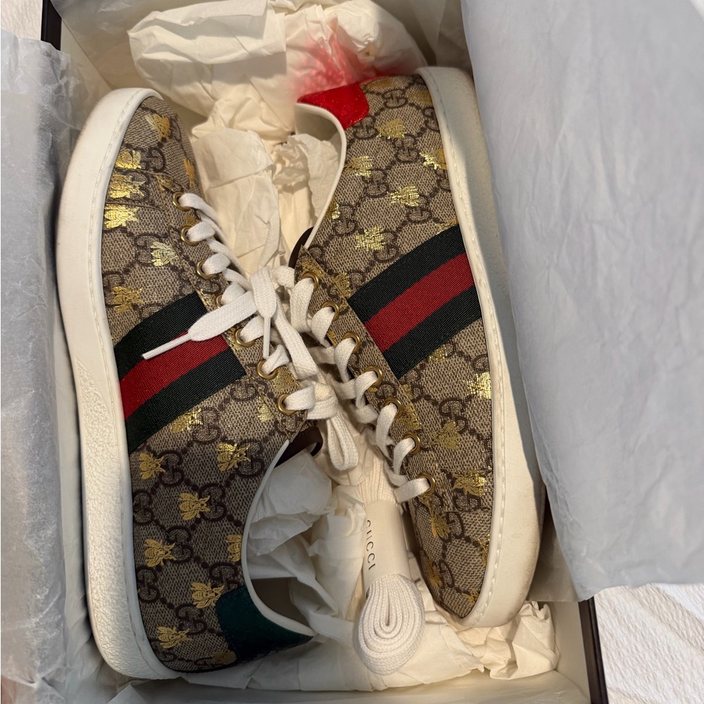 Gucci Ace Sneakers with Bees